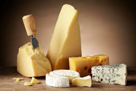チーズの原材料は？殺菌乳と無殺菌乳の違い！成分の効果とは？