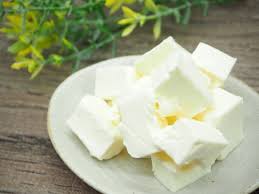家でチーズを作る方法！まずは簡単なクリームチーズを作ろう
