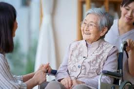 【ホームヘルパー監修】訪問介護を断りたい利用者トラブルに直面したときの考え方と対処の視点