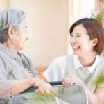 【ホームヘルパー監修】在宅での排泄介助をスムーズにするコツとは？家庭でできるやさしい介護方法を解説