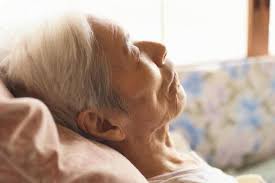 【ホームヘルパー監修】介護を拒否する家族にどう対応する？向き合い方と解決方法